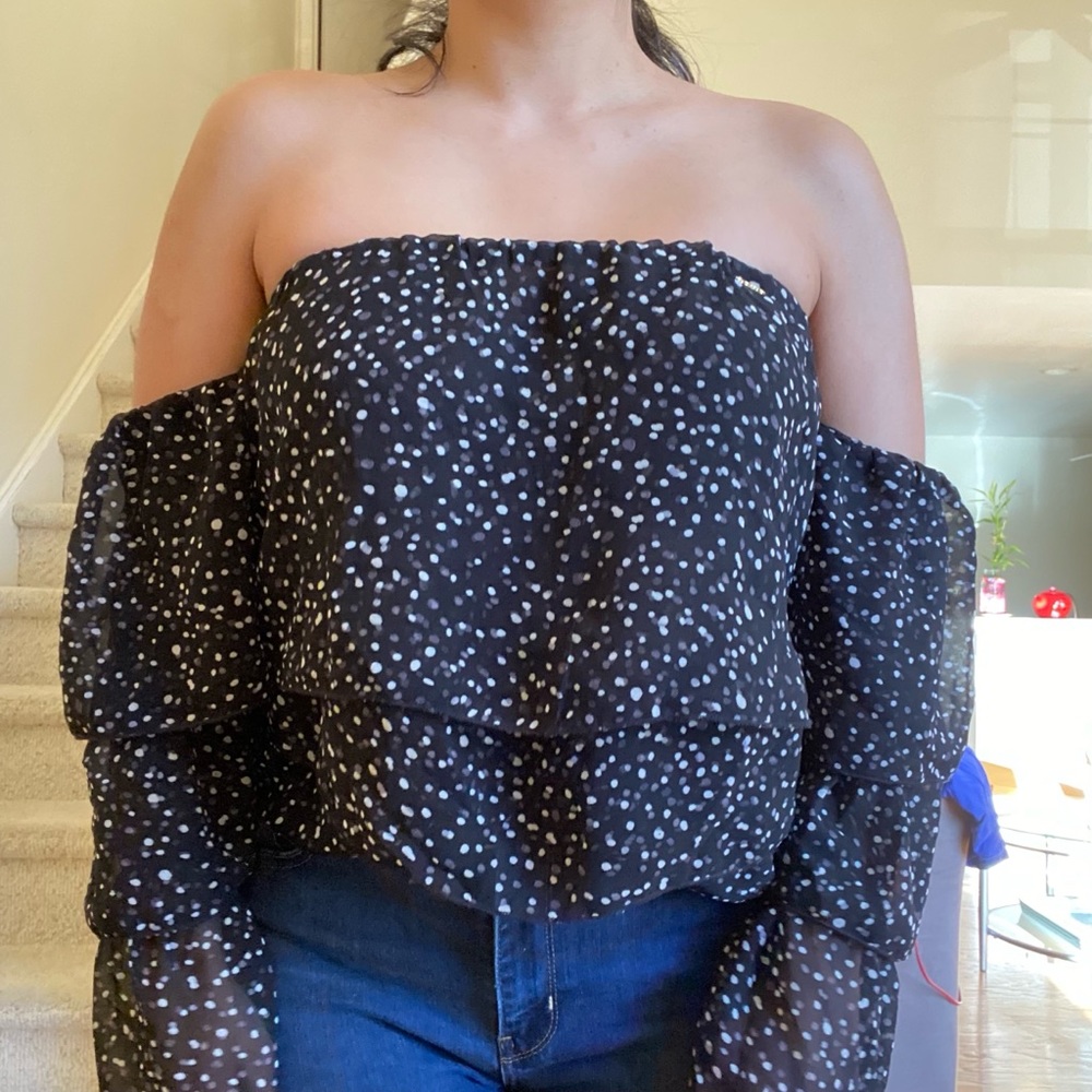 Bebe off shoulder long sleeve flowy shirt